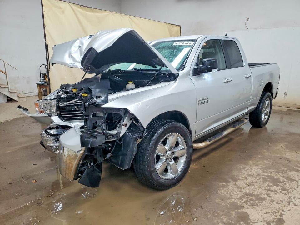 2018 RAM 1500 SLT - 1