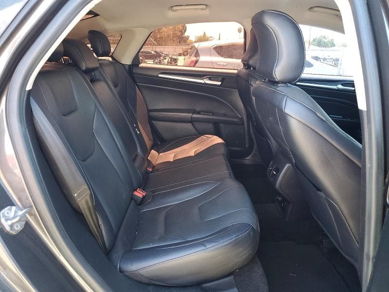 2018 FORD FUSION TITANIUM/PLATINUM PHEV 10