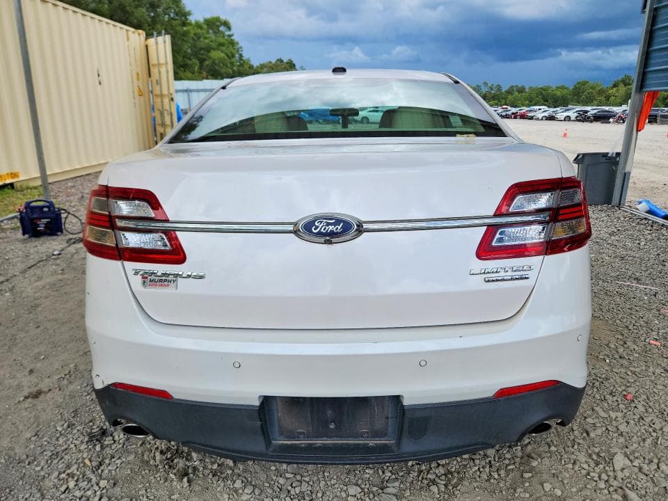 2018 FORD TAURUS LIMITED 6