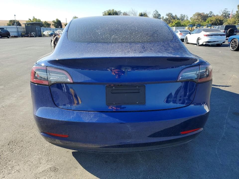 2020 TESLA MODEL 3 6