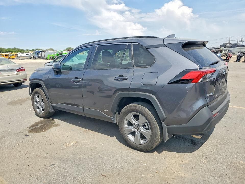 2025 TOYOTA RAV4 LE 2