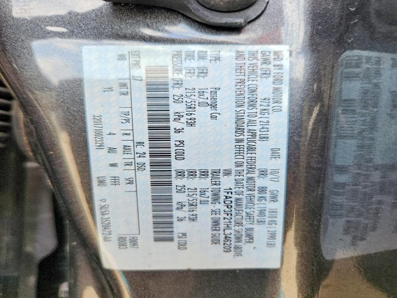 2017 FORD FOCUS SE 13