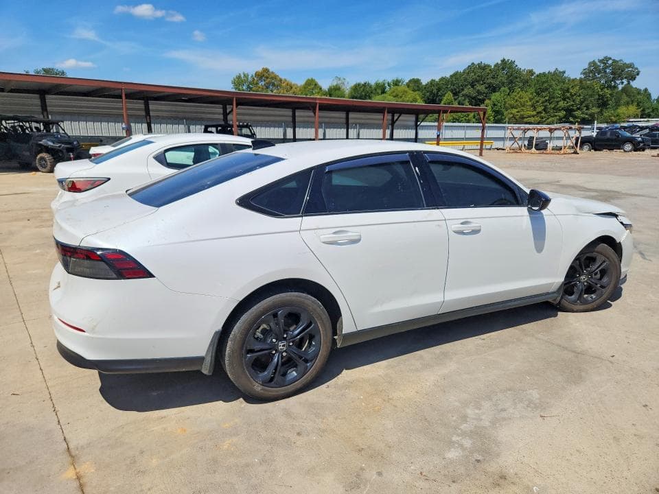 2025 HONDA ACCORD SE 3