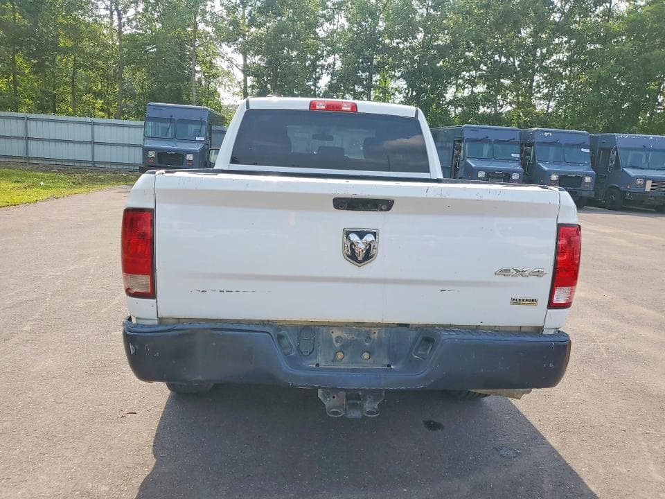 2018 RAM 1500 ST 6