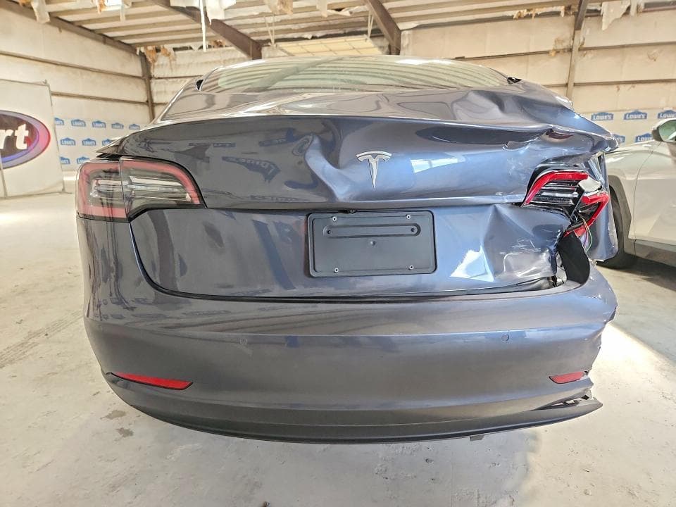 2022 TESLA MODEL 3 6