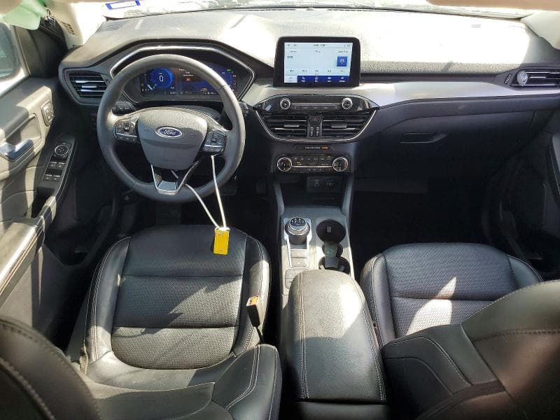 2022 FORD ESCAPE TITANIUM 8