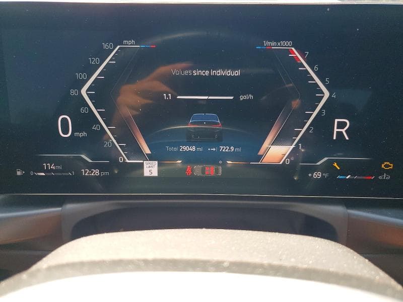2025 BMW 330XI 9