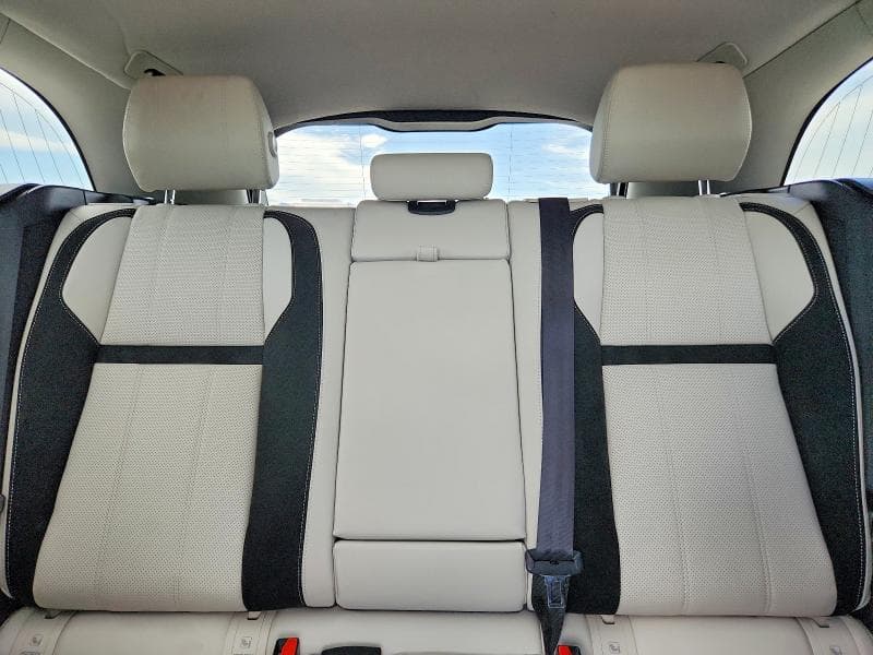 2018 LAND ROVER RANGE ROVER VELAR S 10