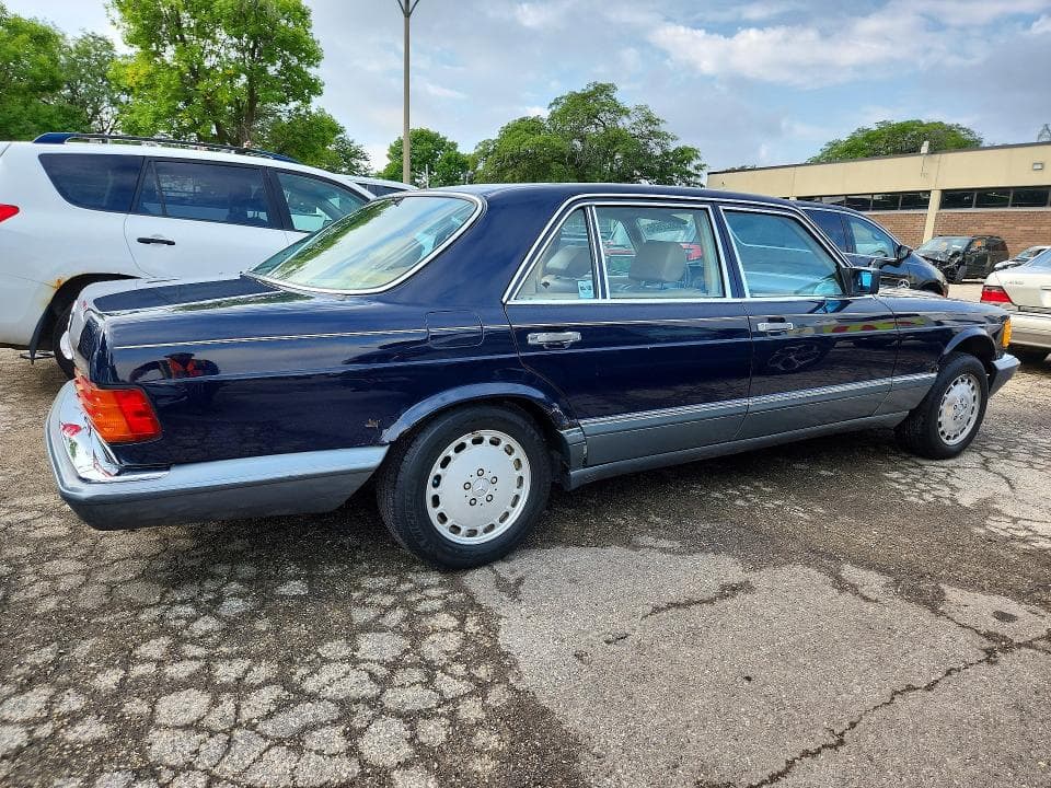 1986 MERCEDES-BENZ 560 SEL 3