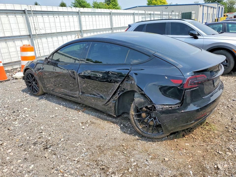 2022 TESLA MODEL 3 2