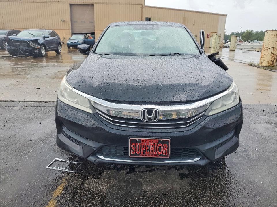 2017 HONDA ACCORD LX 5