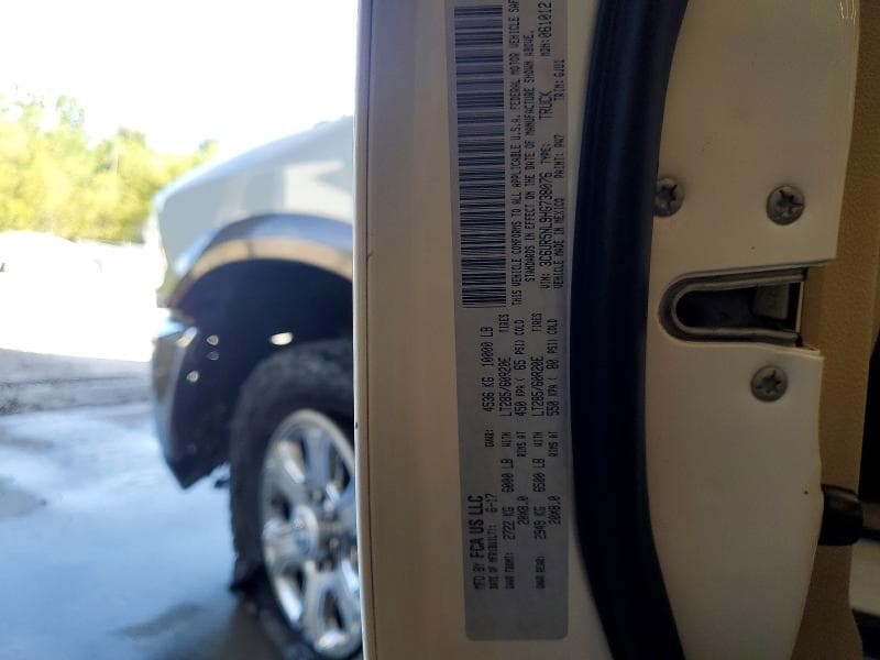2017 RAM 2500 LARAMIE 12