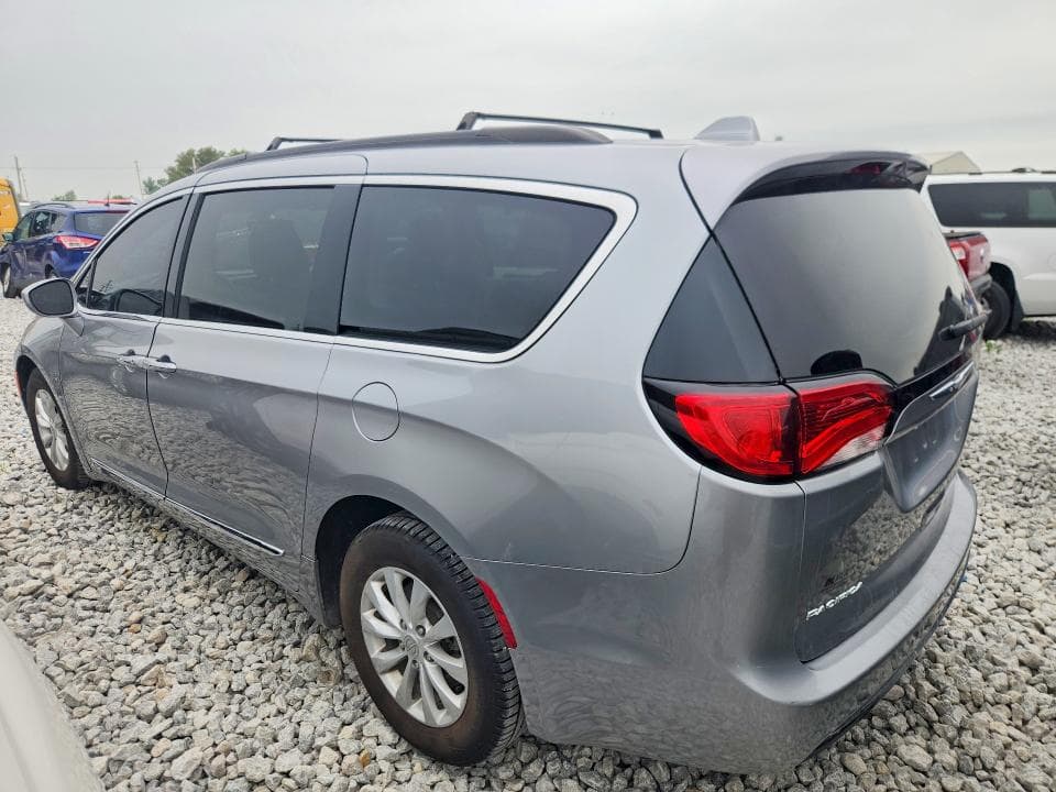 2017 CHRYSLER PACIFICA TOURING L 2