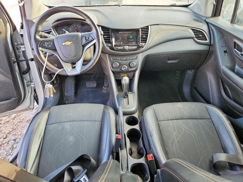 2020 CHEVROLET TRAX 1LT 8