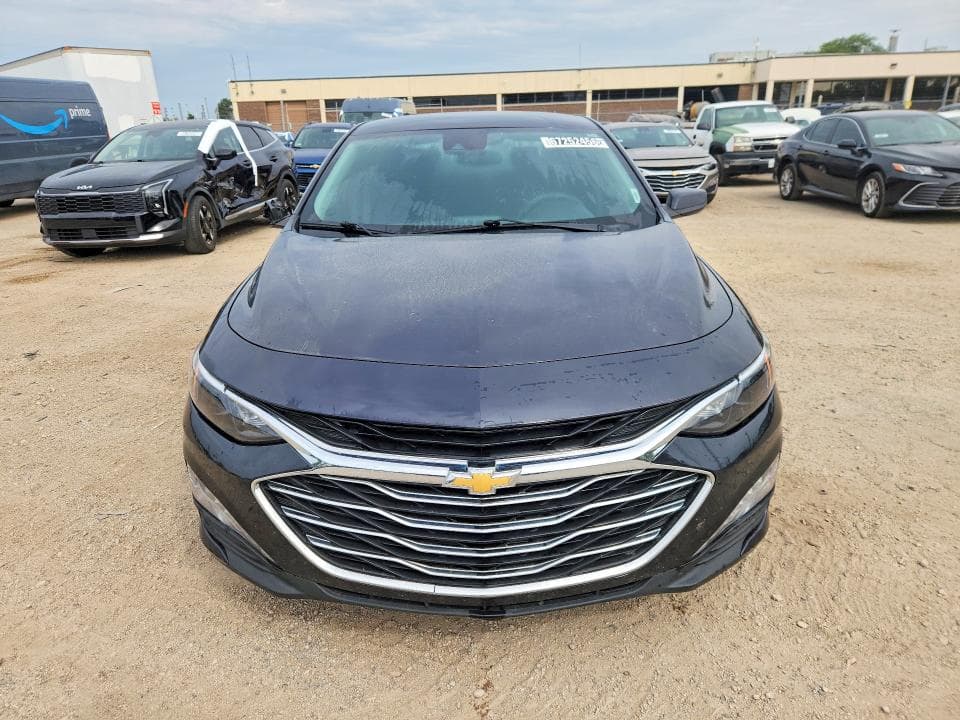 2023 CHEVROLET MALIBU LT 5
