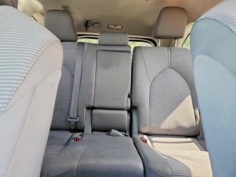 2021 TOYOTA HIGHLANDER HYBRID LE 10