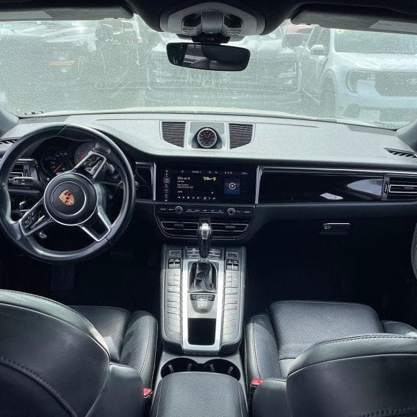2020 PORSCHE MACAN S 12