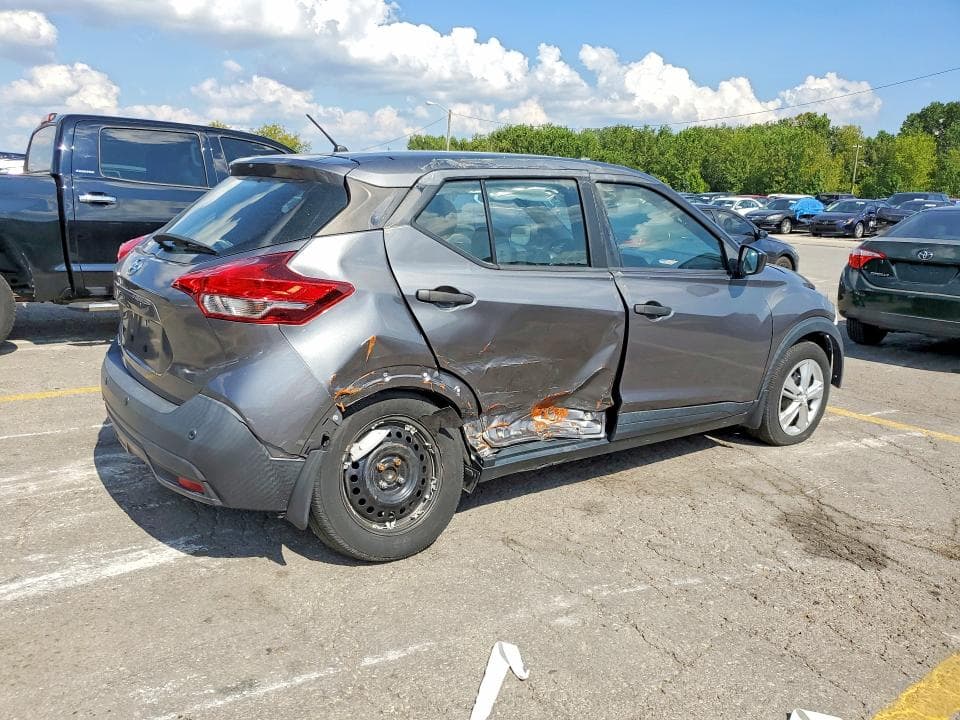 2020 NISSAN KICKS S 3