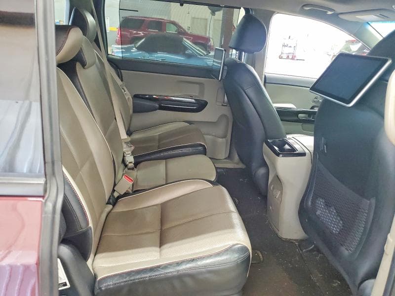 2019 KIA SEDONA EX 11