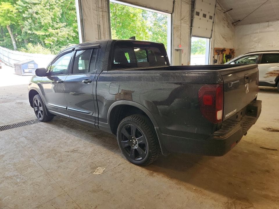 2017 HONDA RIDGELINE BLACK EDITION 2