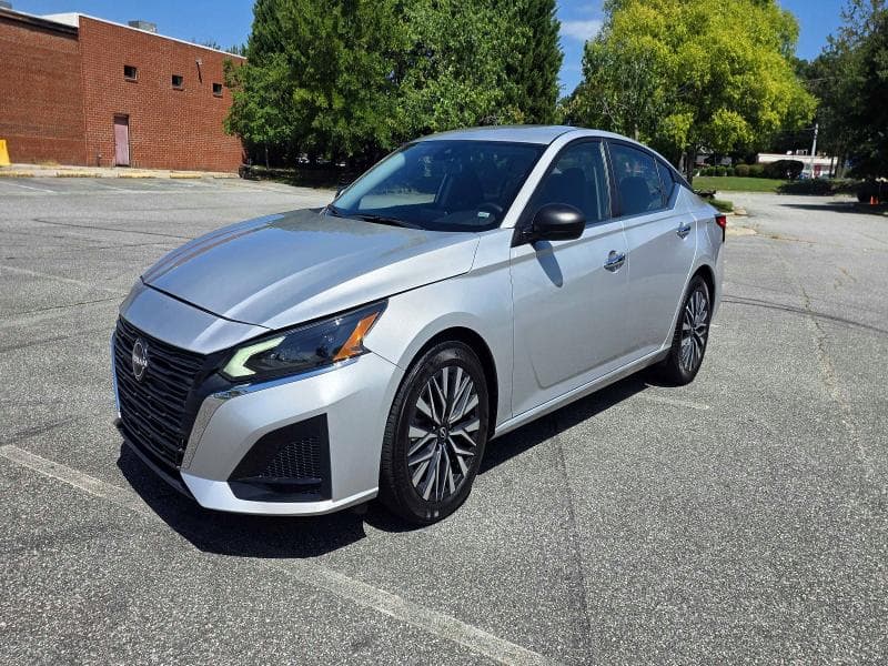 2024 NISSAN ALTIMA SV 2