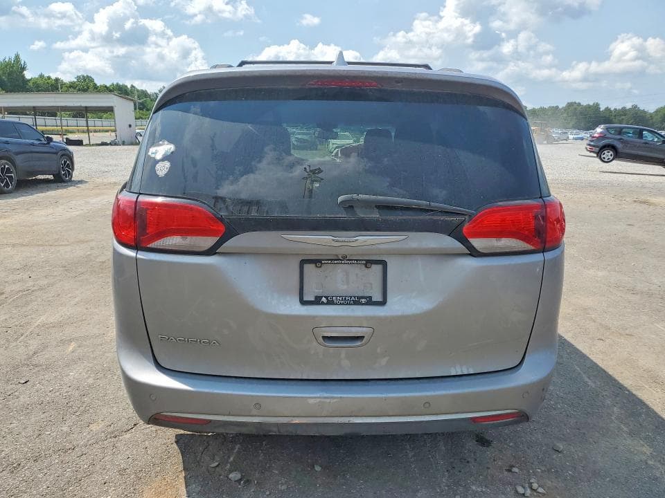 2017 CHRYSLER PACIFICA TOURING L 6