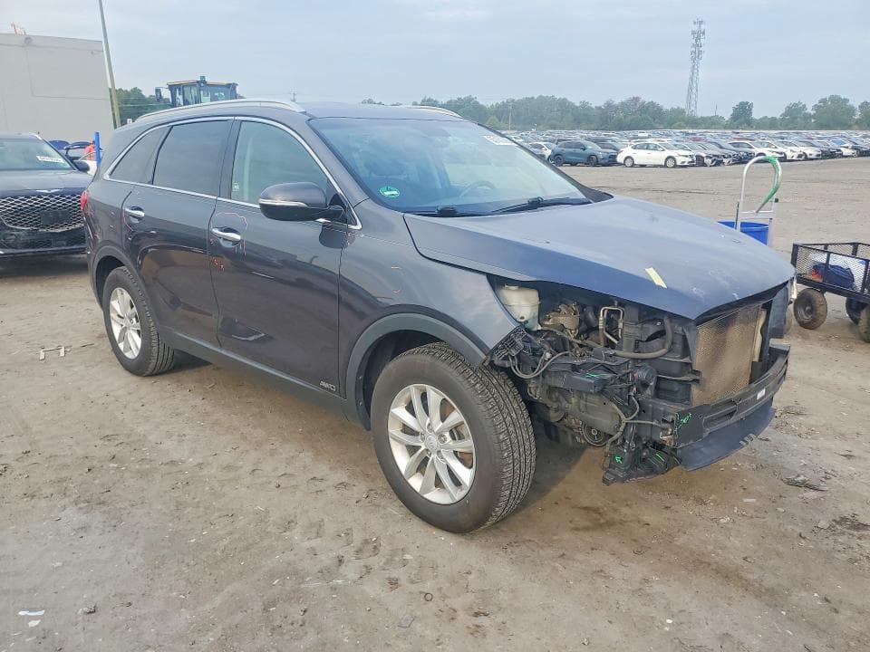 2017 KIA SORENTO LX 4