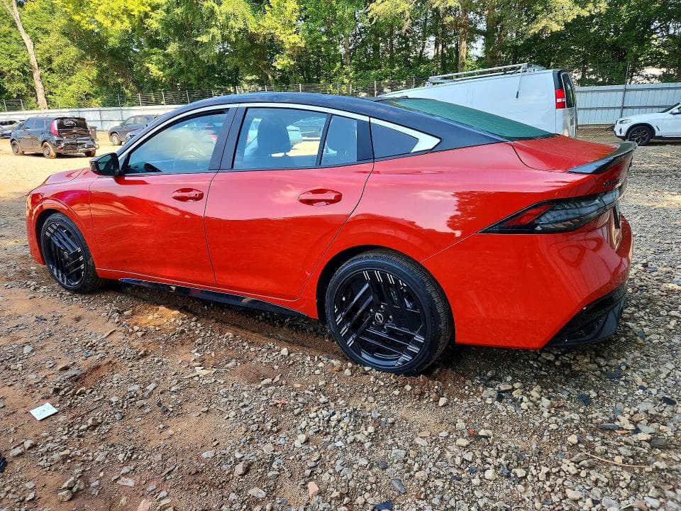 2026 NISSAN SENTRA SR 2