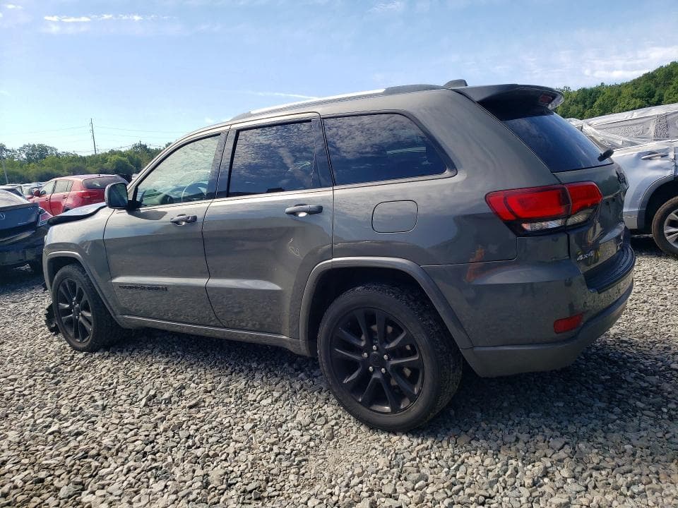 2020 JEEP GRAND CHEROKEE LAREDO 2