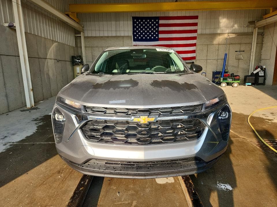 2024 CHEVROLET TRAX LS 5