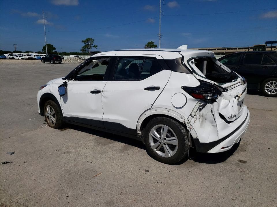 2023 NISSAN KICKS S 2