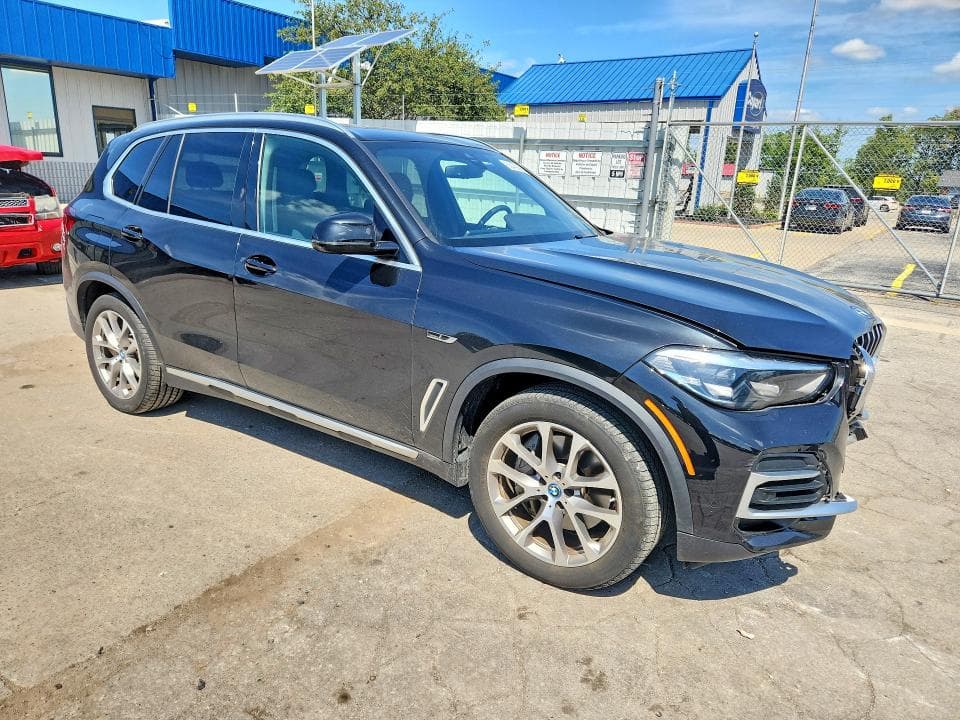 2022 BMW X5 XDRIVE45E 4
