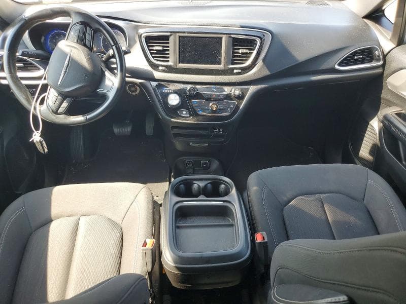 2019 CHRYSLER PACIFICA TOURING PLUS 8
