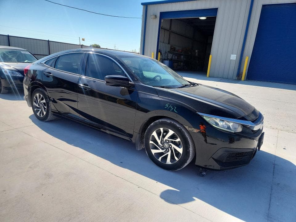 2018 HONDA CIVIC EX 4