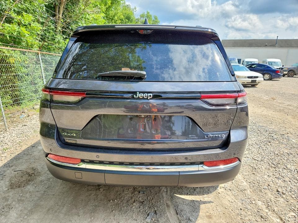 2023 JEEP GRAND CHEROKEE LIMITED 6
