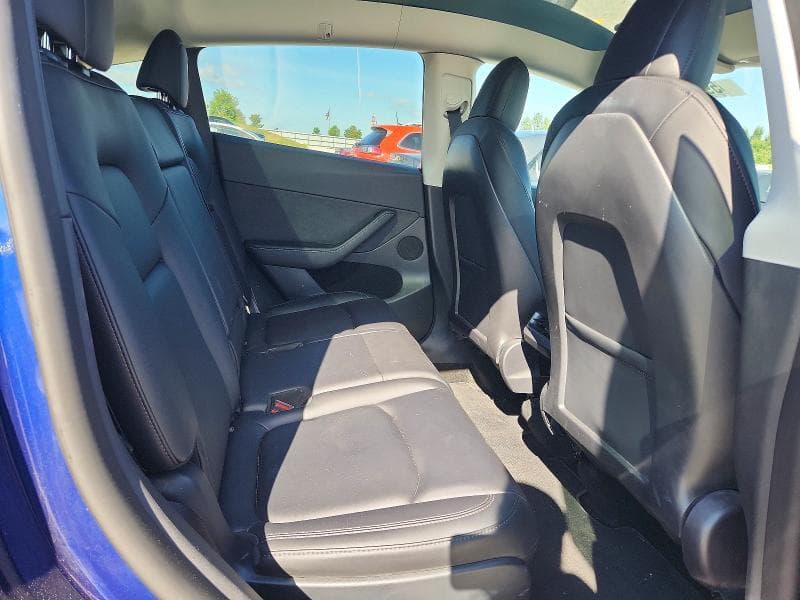 2022 TESLA MODEL Y 10