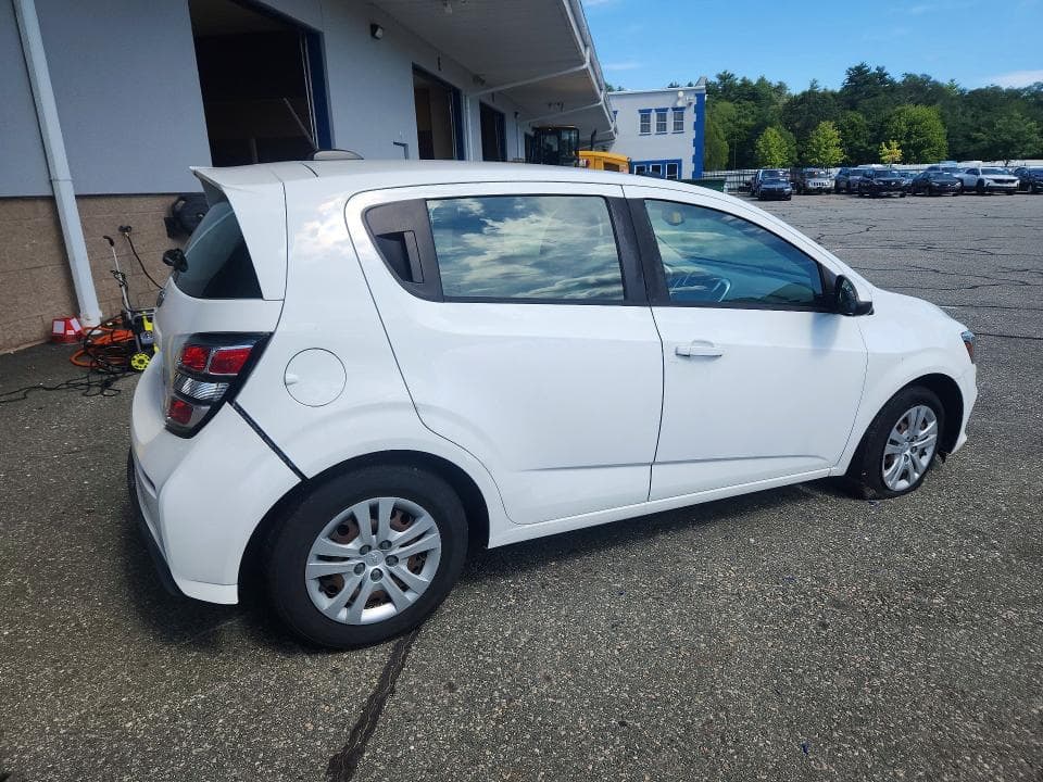 2017 CHEVROLET SONIC 3