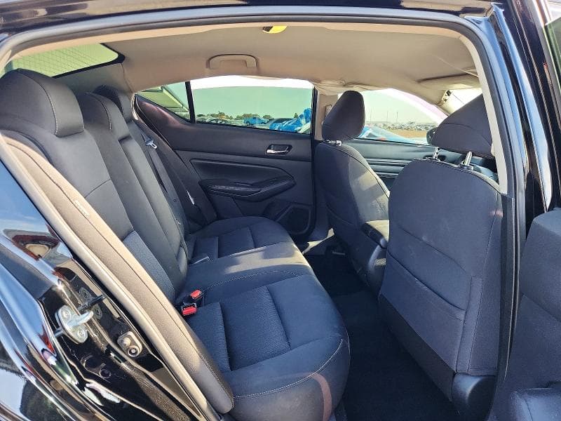 2019 NISSAN ALTIMA S 10