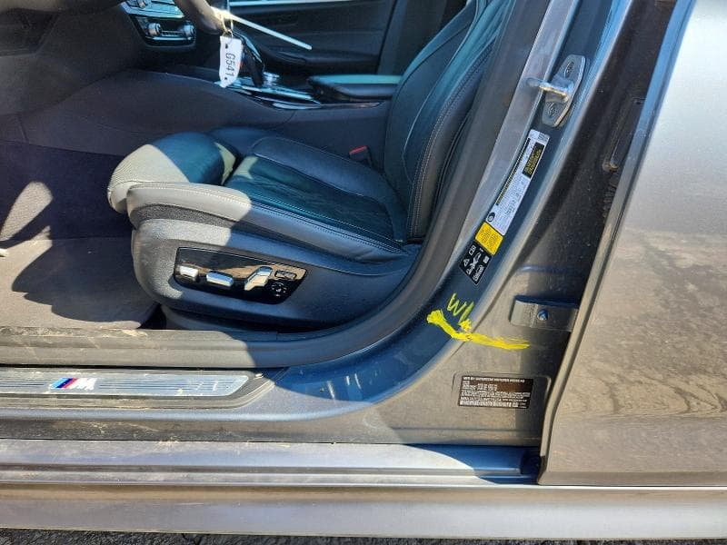 2018 BMW 530 XI 12