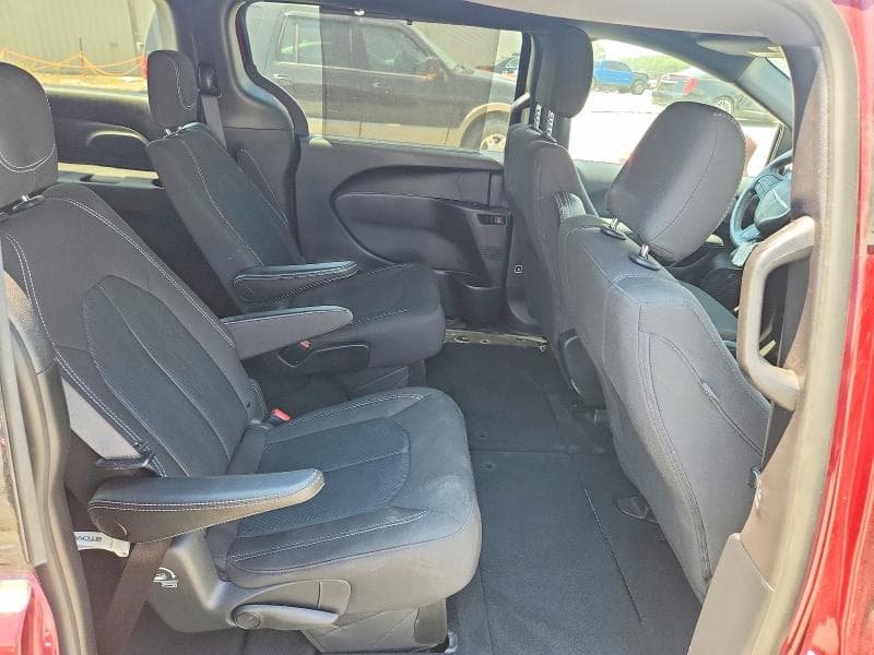 2021 CHRYSLER PACIFICA TOURING 11