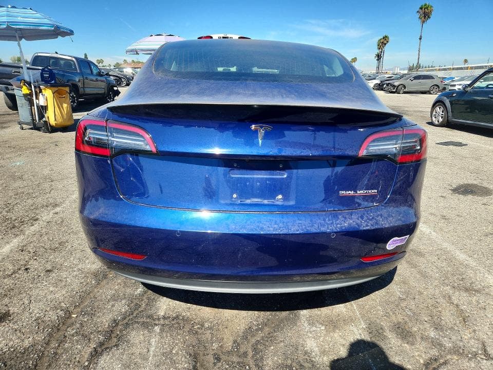 2018 TESLA MODEL 3 6