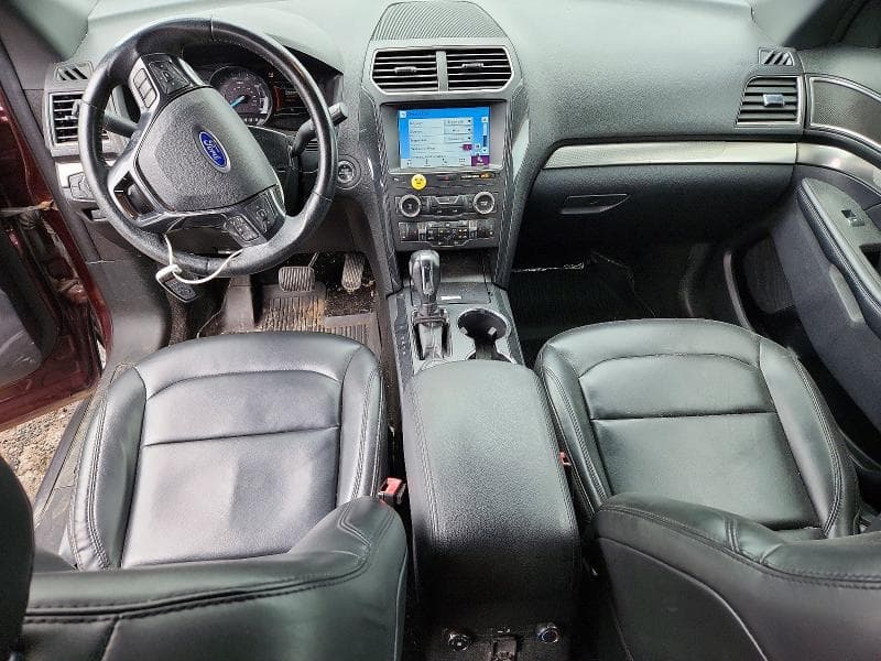 2019 FORD EXPLORER XLT 8