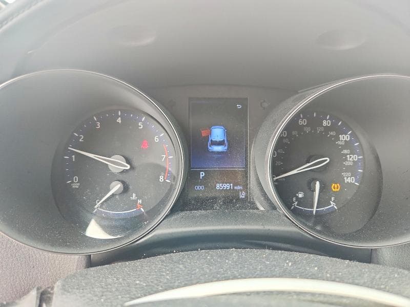 2019 TOYOTA C-HR LE 9