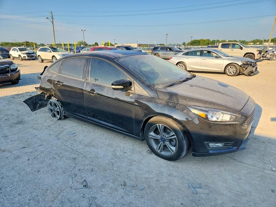2018 FORD FOCUS SE 4