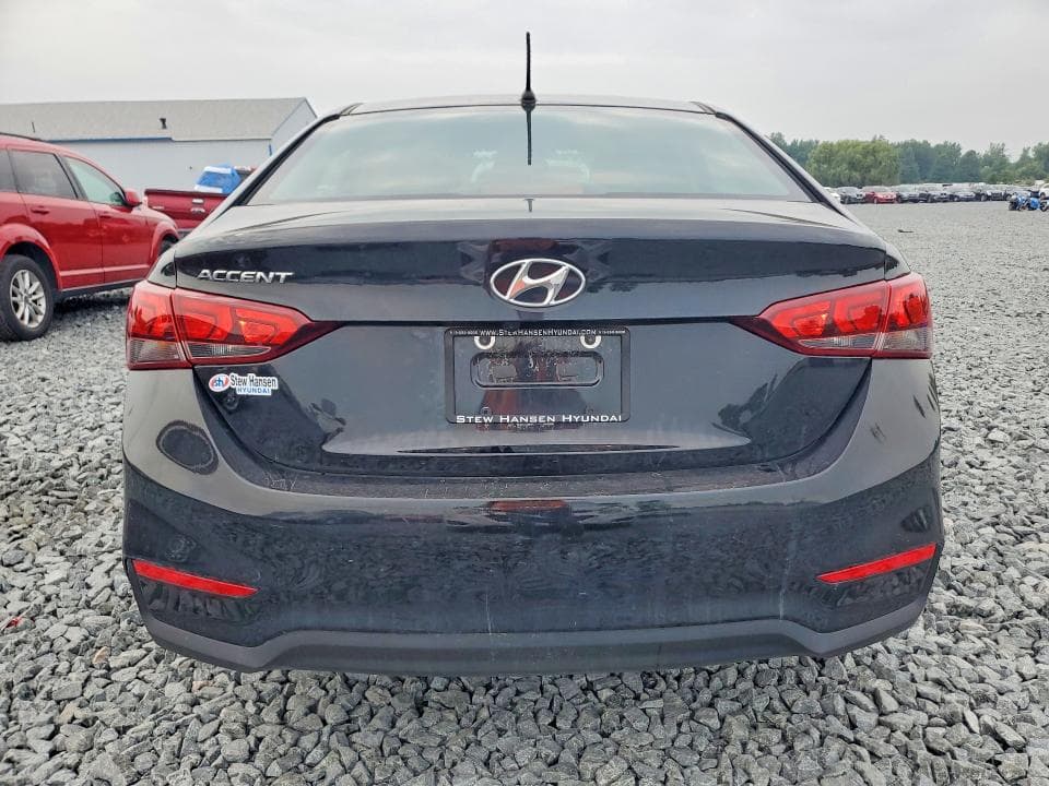 2022 HYUNDAI ACCENT SE 6