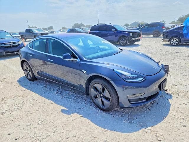 2018 TESLA MDL 3 4