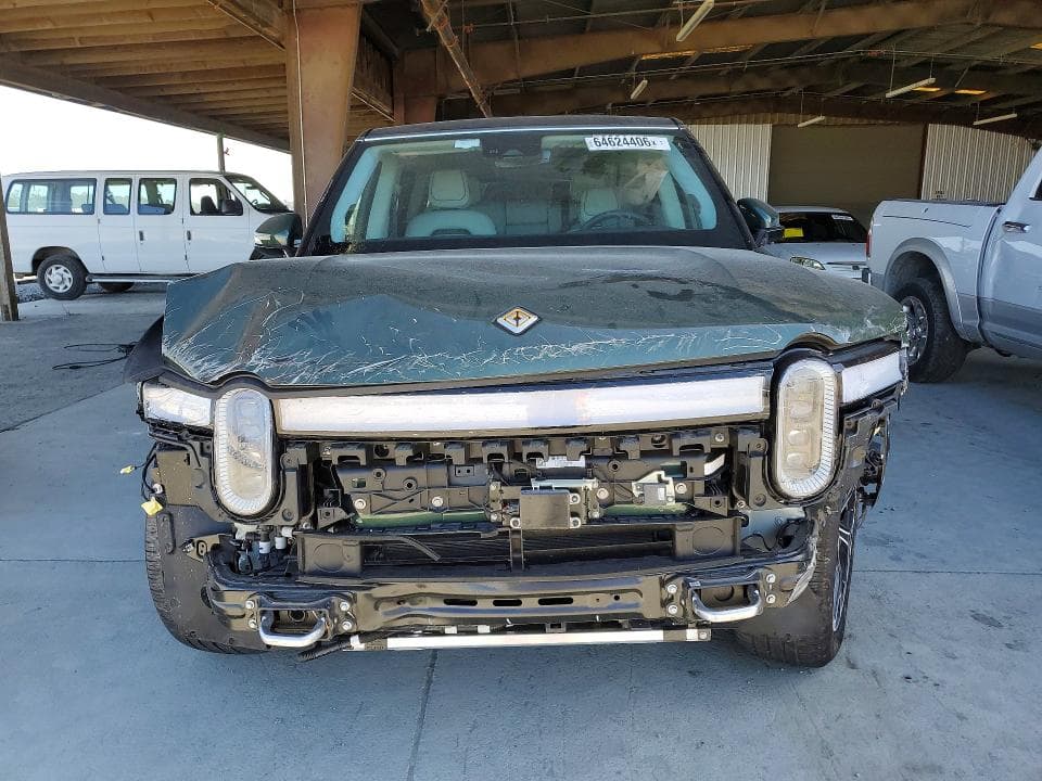 2023 RIVIAN R1S ADVENTURE 5