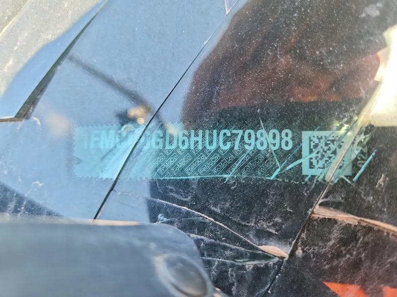 2017 FORD ESCAPE SE 13