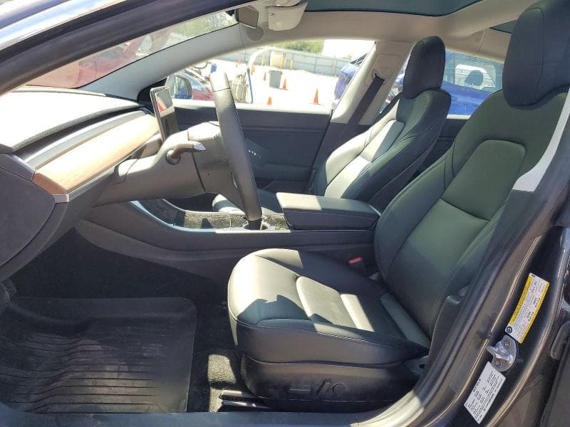 2019 TESLA MODEL 3 7