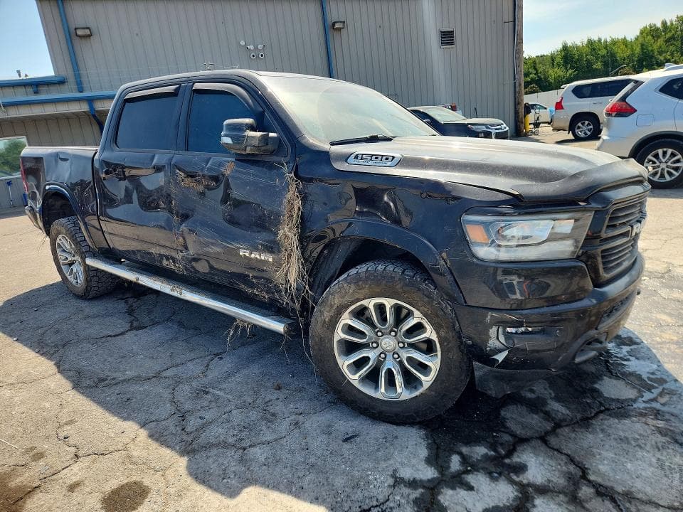 2021 RAM 1500 LARAMIE 4